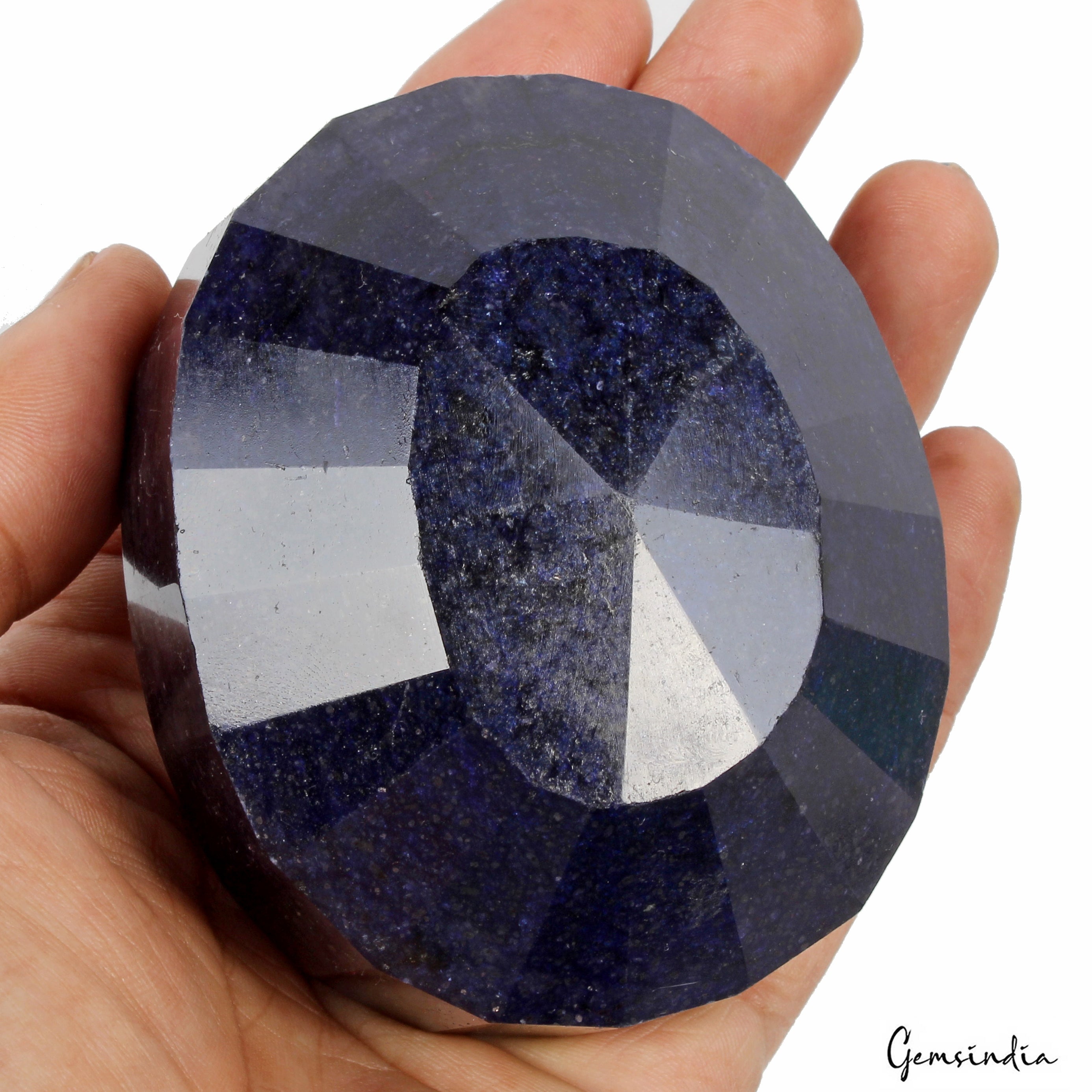 Natural Blue Sapphire 2830 Cts Madagascar Earth mined Oval Cut Museum Size Gem