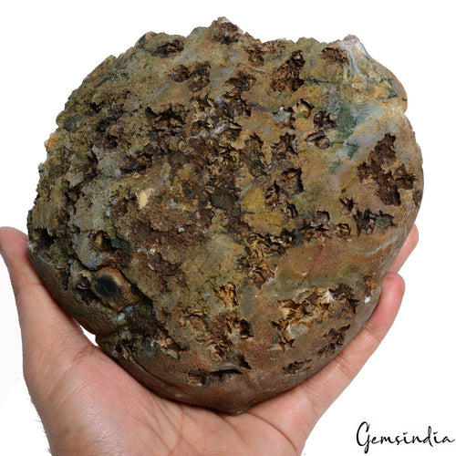 Amethyst Crystal Cluster, Untreated, Purple — 159x149x48 mm, 5480 Ct, Uruguay