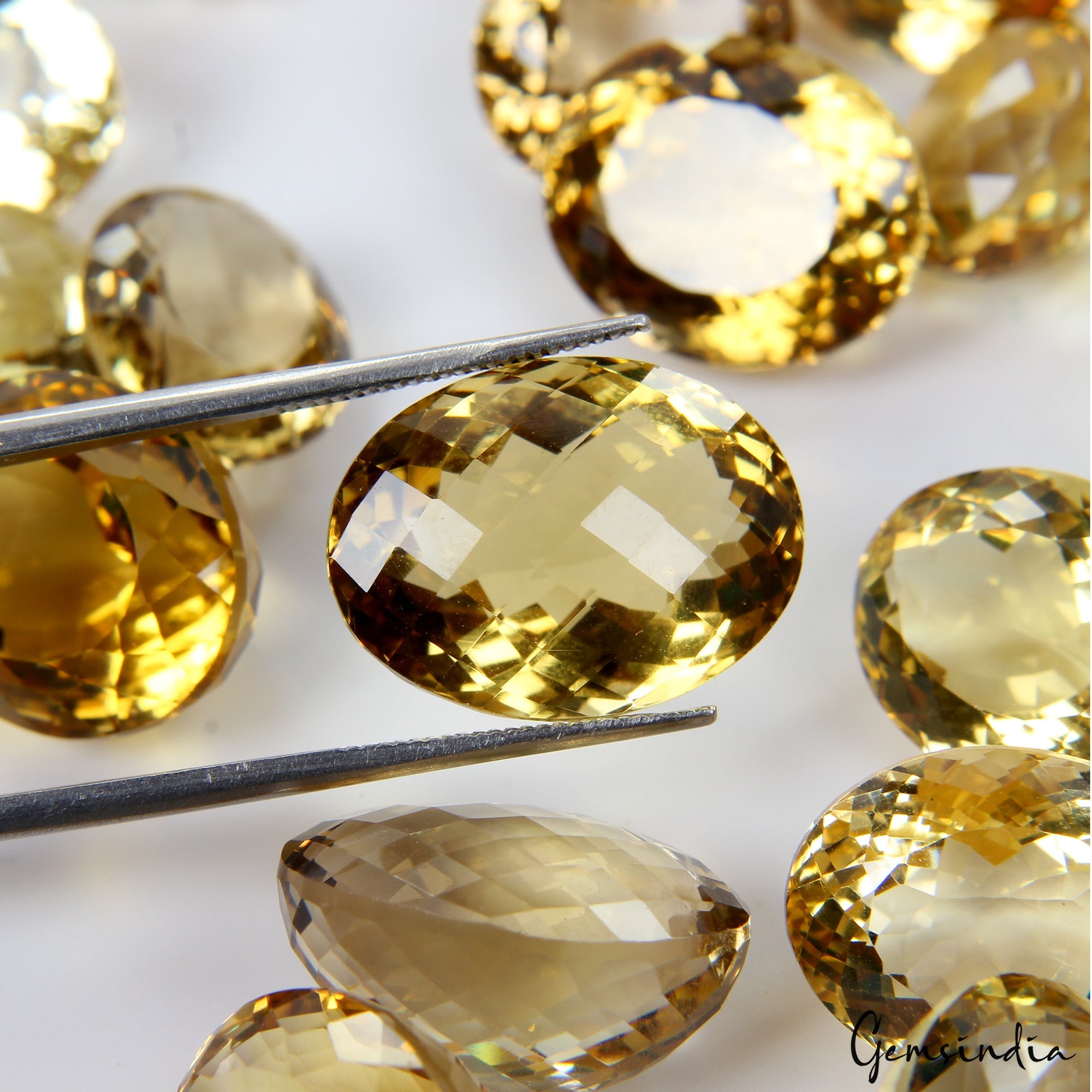 VVS 475Ct Natural Citrine 14-17mm Oval Cut Top Quality Loose Untreated Gemstones