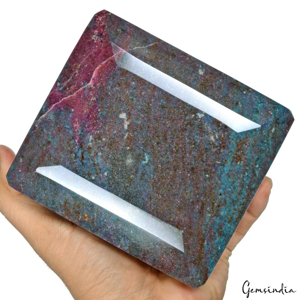 Ruby Kyanite Loose Gemstone, Untreated — 4.8x4.3x3.5 Inches, 15300 Ct (3.06 Kg), Madagascar