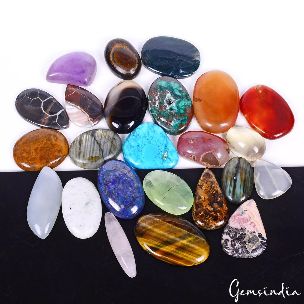 Tiger Eye Lot, Cabochon, Untreated — 24 Pieces, 25mm to 45mm, 1200 Ct