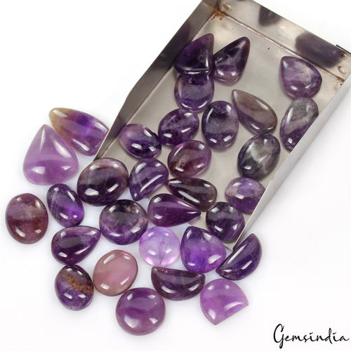 Amethyst Lot, Cabochon, Untreated, Purple — 31 Pieces, 17mm to 30mm, 580 Ct, Uruguay