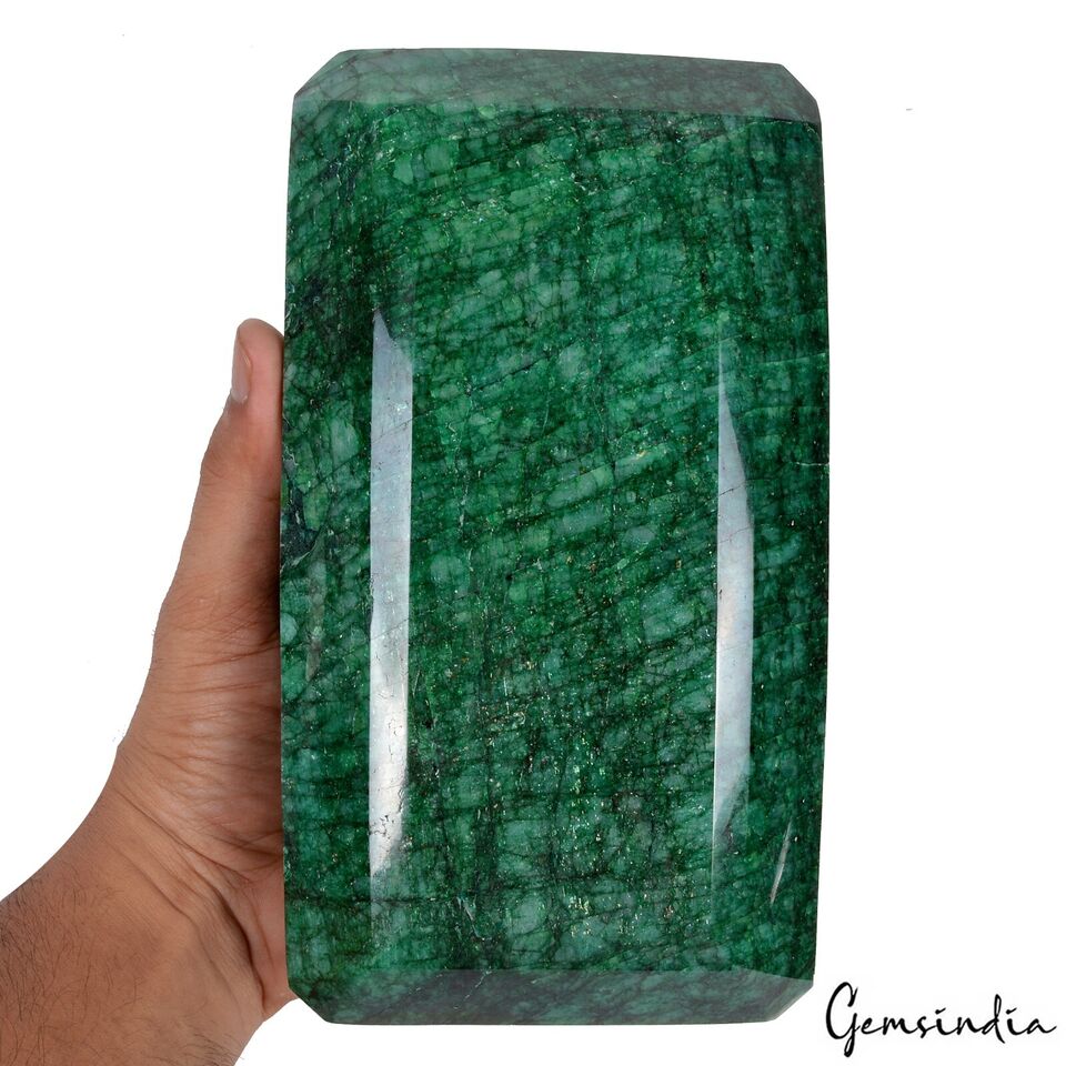 Huge 4.29Kg Natural Green Emerald Octagon Cut Earth mined Loose Gemstone, Brazil