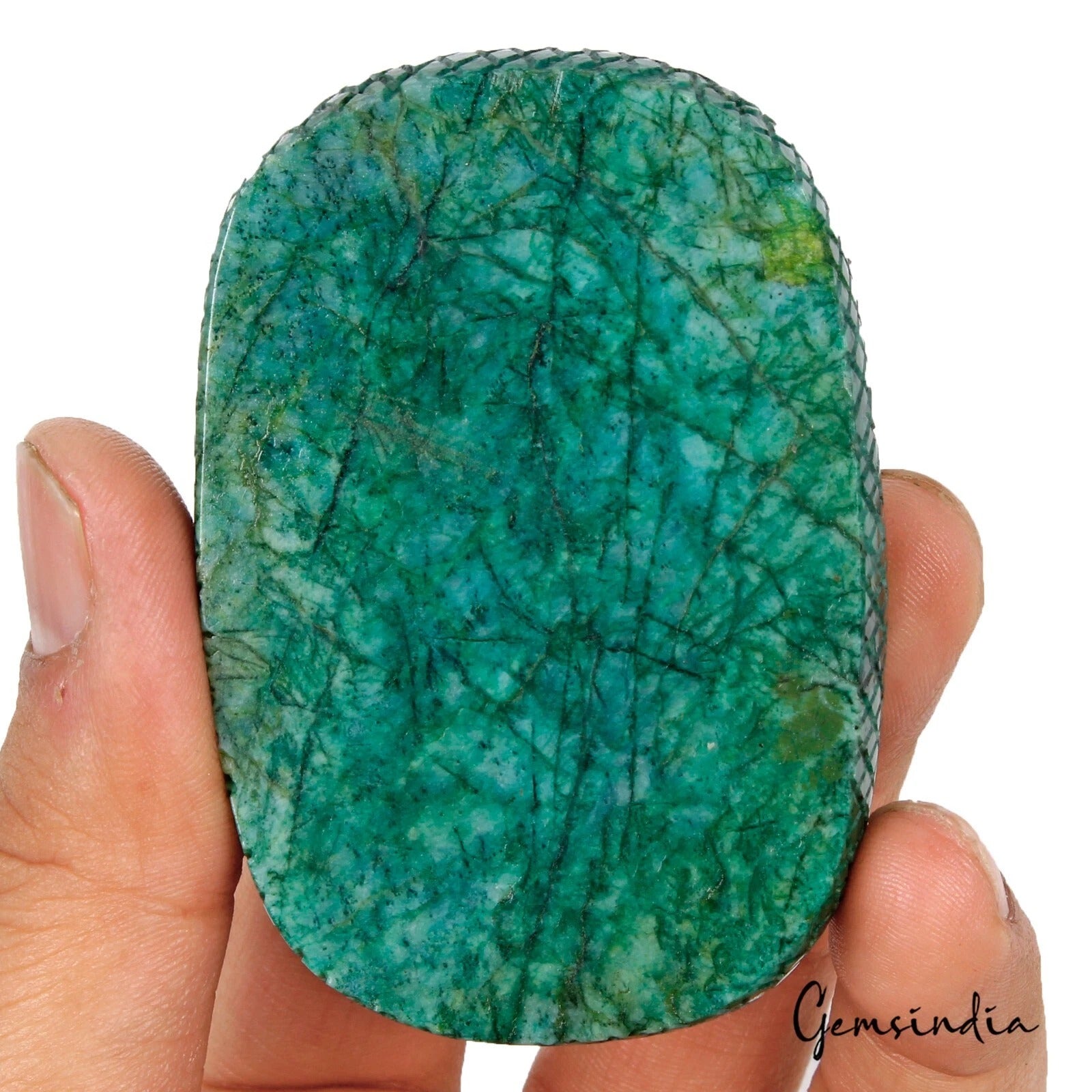 Emerald Carving, Oval Carved, Green — 74 x 51 x 26mm, 850 Ct, Brazil