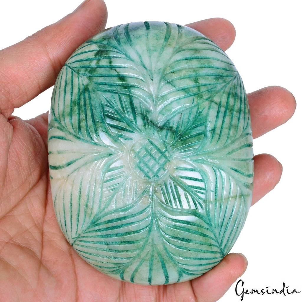 2900Ct Natural Hand CarvingEmerald Stunning Green Rare Huge Museum Size Gemstone