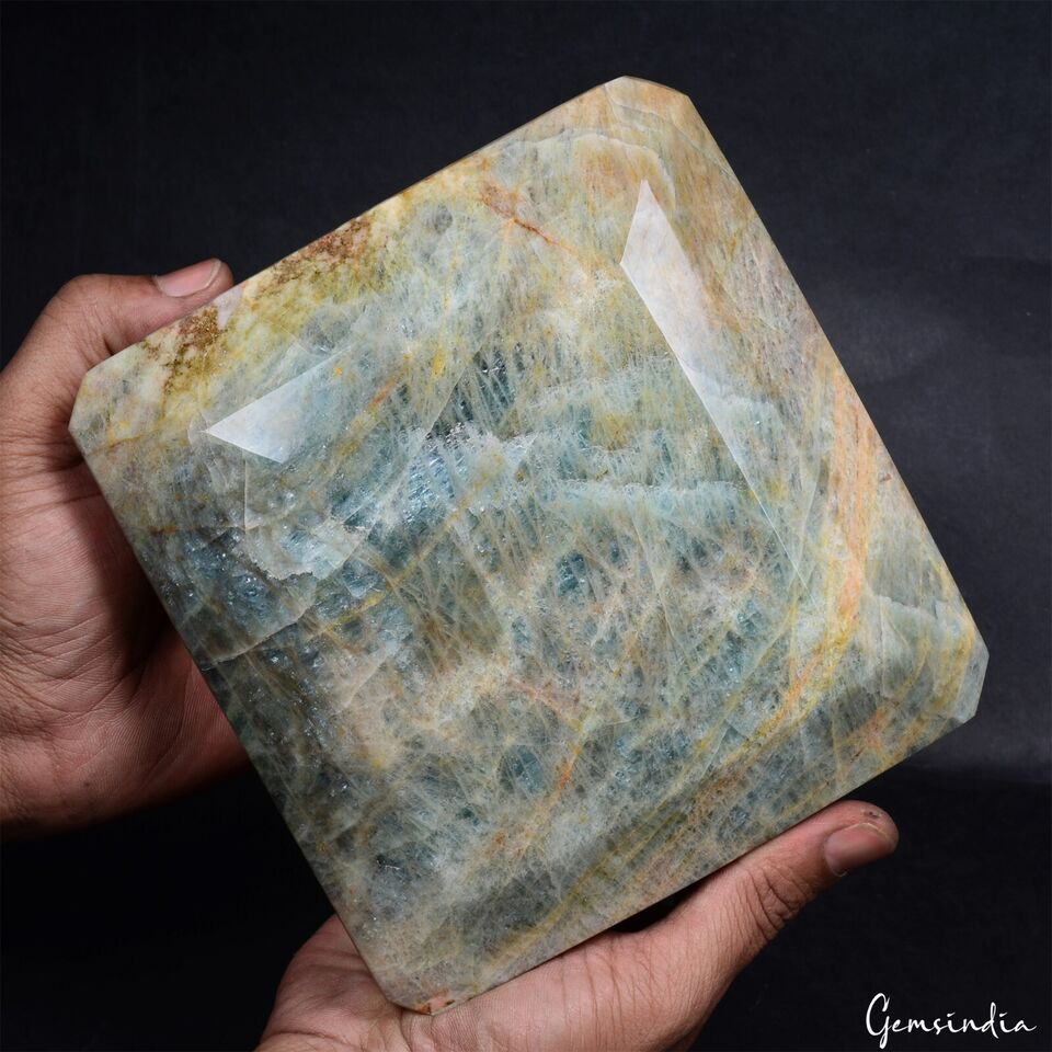 Beryl Loose Gemstone, Untreated, Blue — 5.6x5.4x3.9 Inch, 22000 Ct (4.4 Kg), Brazil