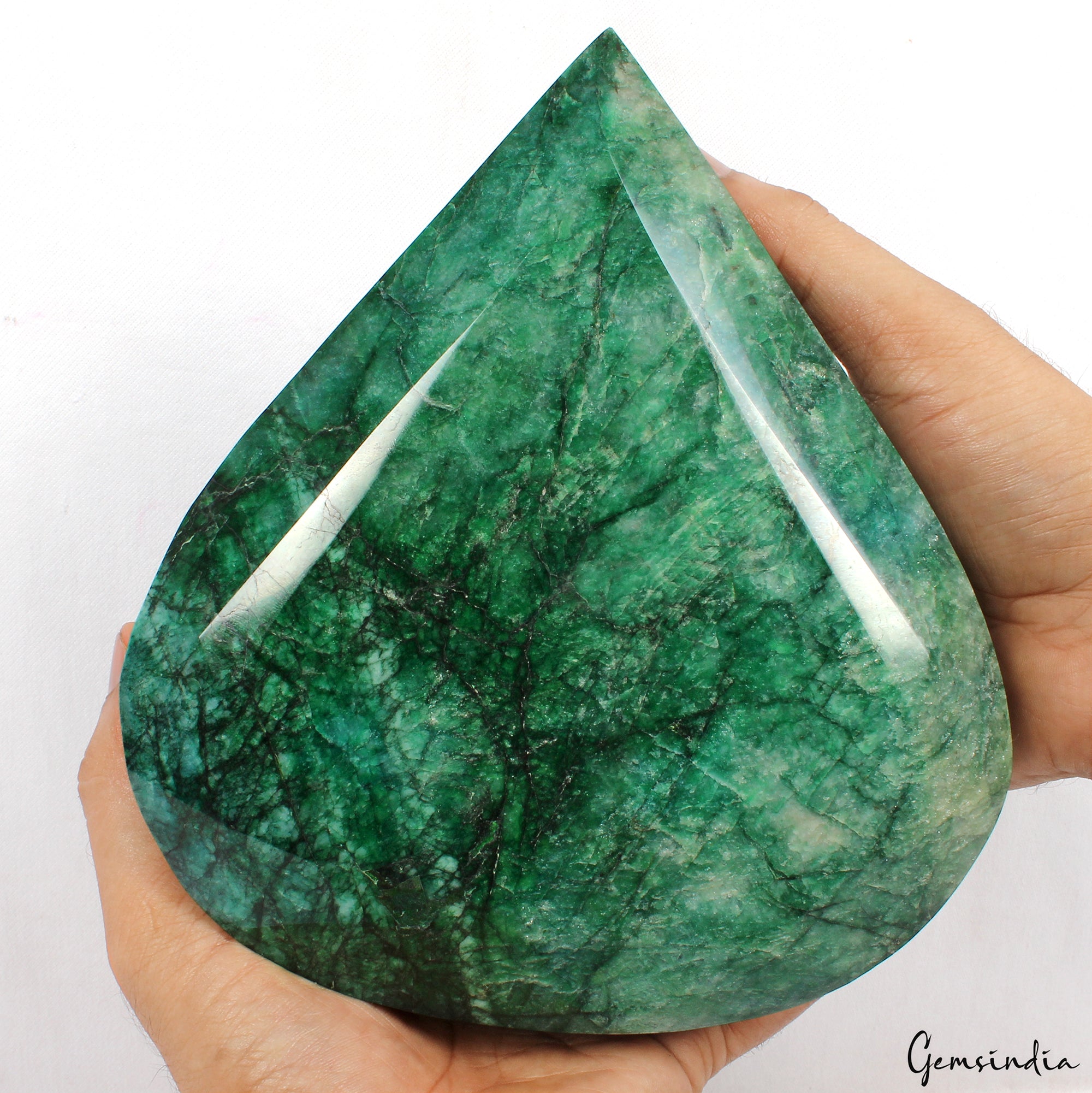 Emerald Loose Gemstone, Pear Cut, Color Enhanced — 15800 Ct (3.16 Kg), Brazil