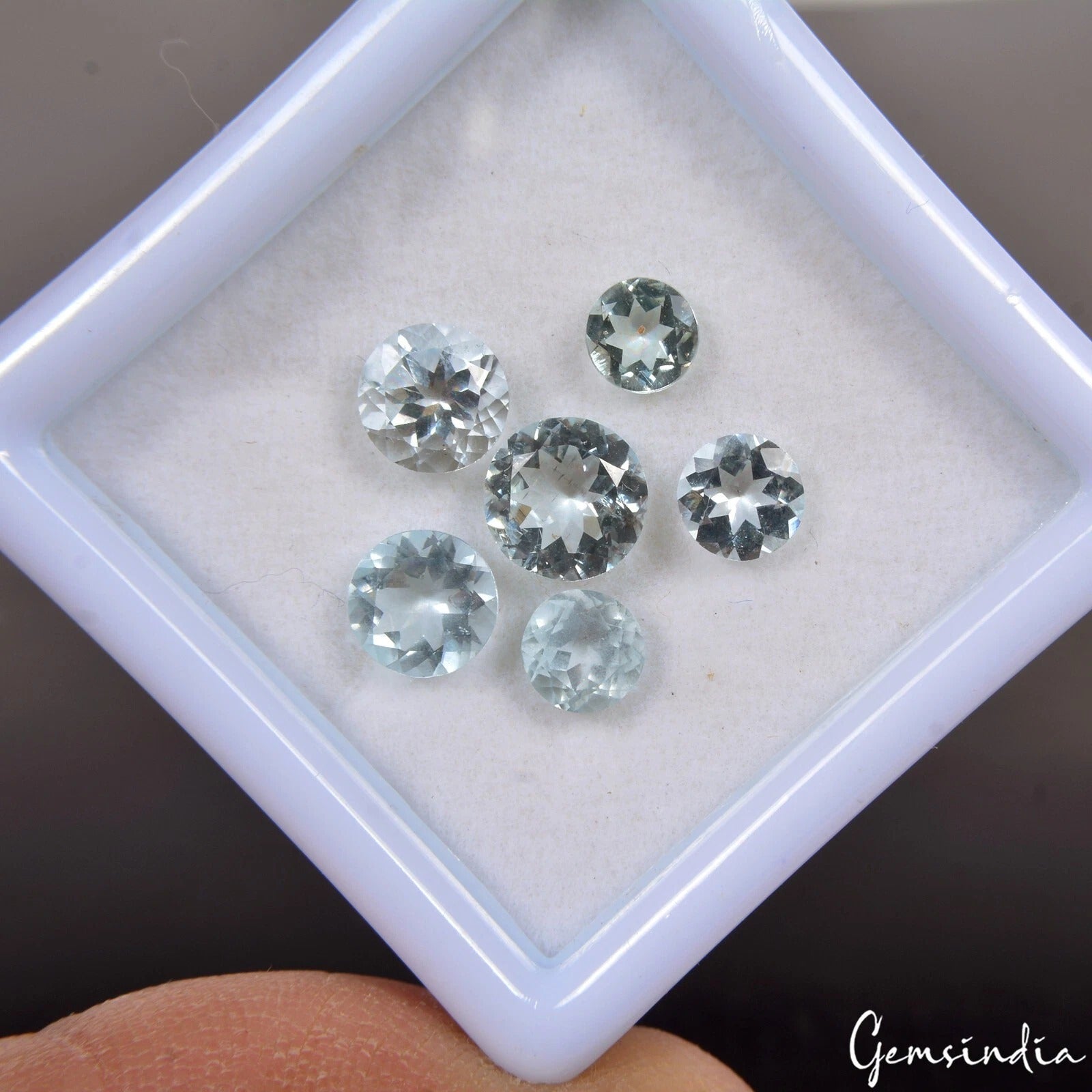 5.65 Cts/6 Pcs Natural Untreated Brazilian Blue Aquamarine Round Cut Loose Gems