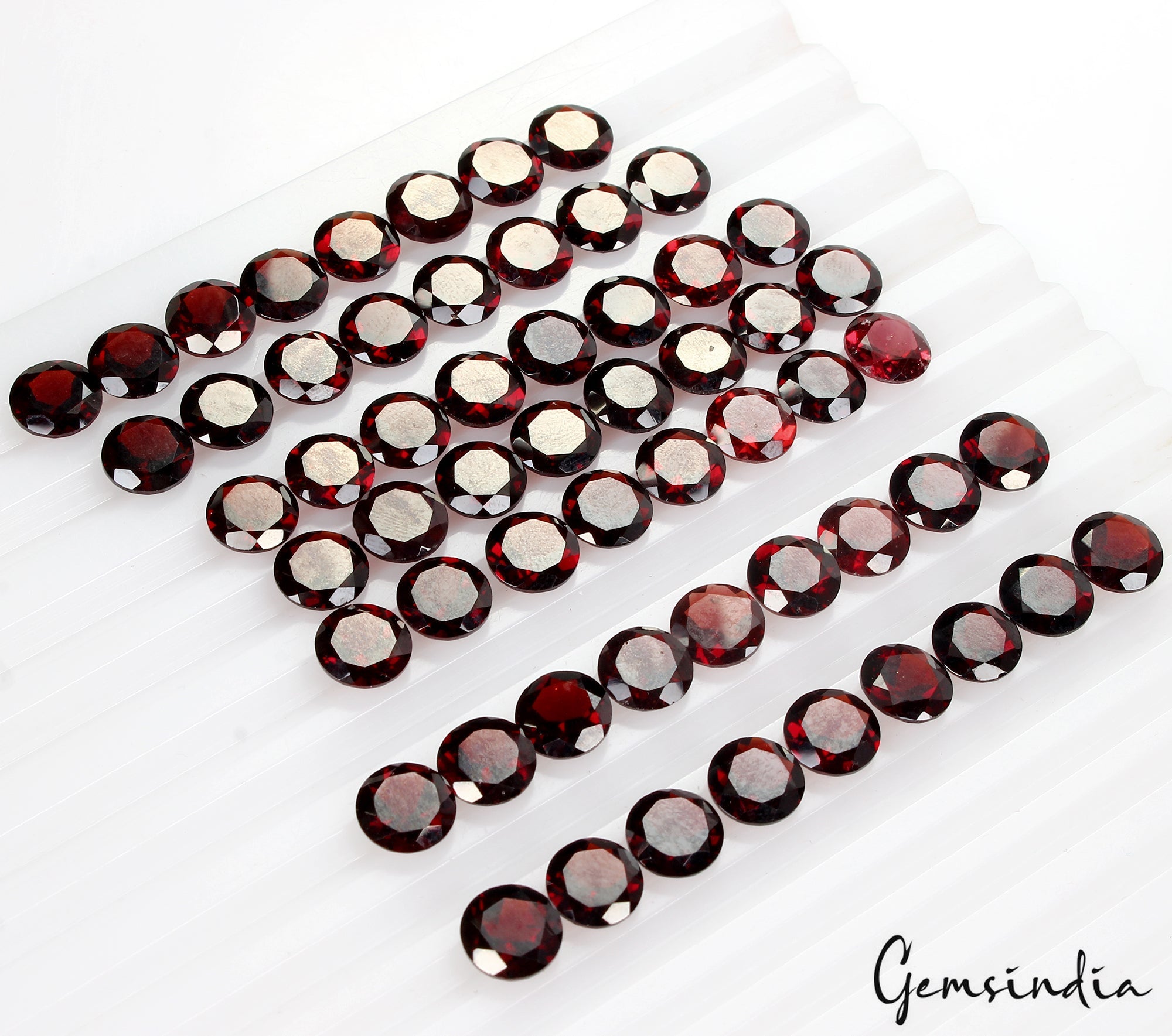 120.50Ct/58 Pcs Natural Untreated Rhodolite Garnet Round Cut 7mm Loose Gems Lot