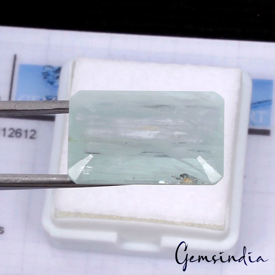 Aquamarine Loose Gemstone, Octagon Cut, Untreated — 19x12x6 mm, 11.80 Ct