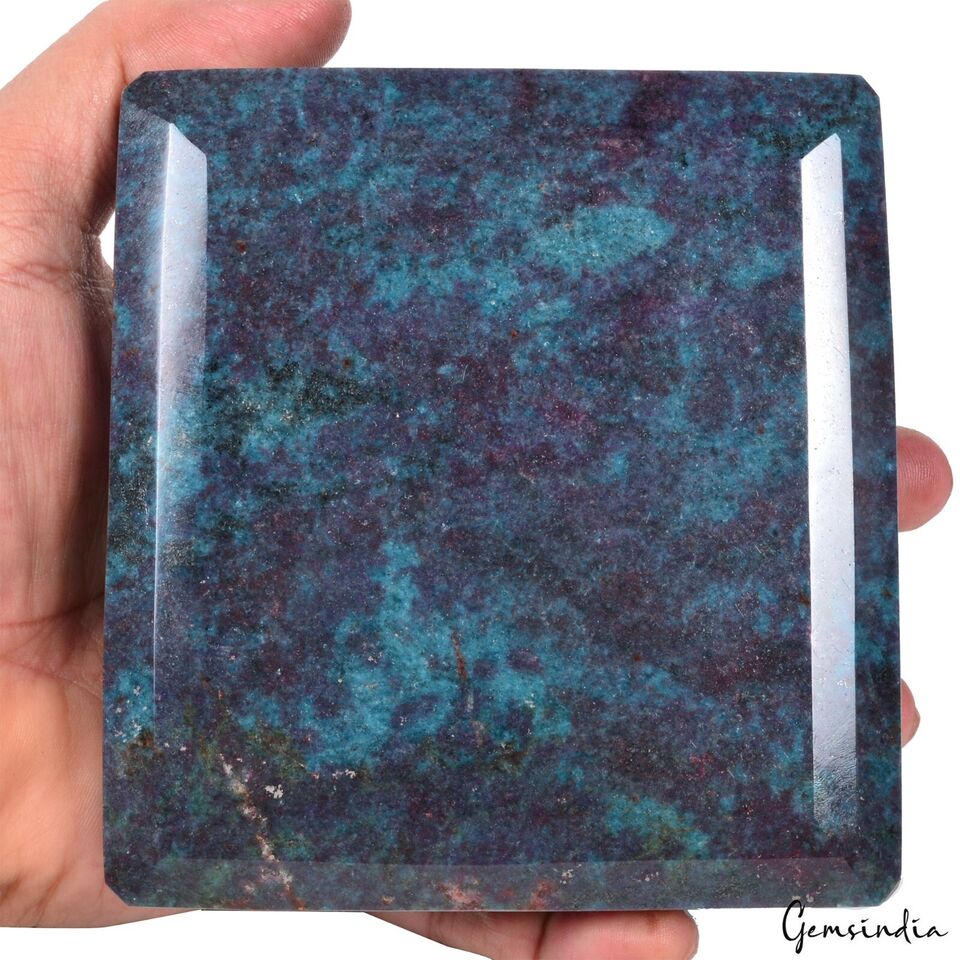 Ruby Kyanite Loose Gemstone, Untreated — 4.6x4.3x2 inch, 8050 Ct (1.61 Kg), Madagascar