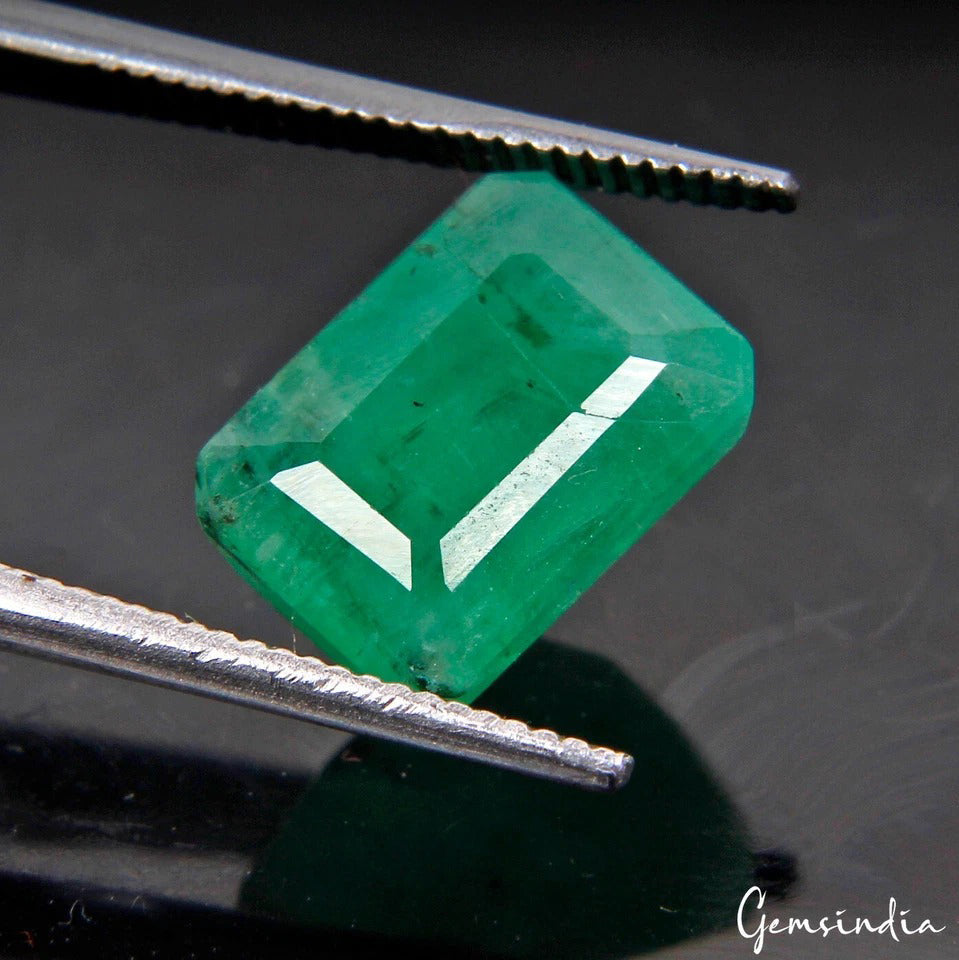 Certified 4.30 Cts Natural Zambian Emerald 8x6x5mm Emerald Cut Loose Gemstone
