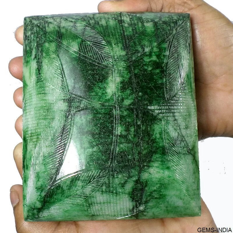 Brazilian Emerald Carving, Color Enhanced, Green — 116x97x50 mm, 6000 Ct, Brazil