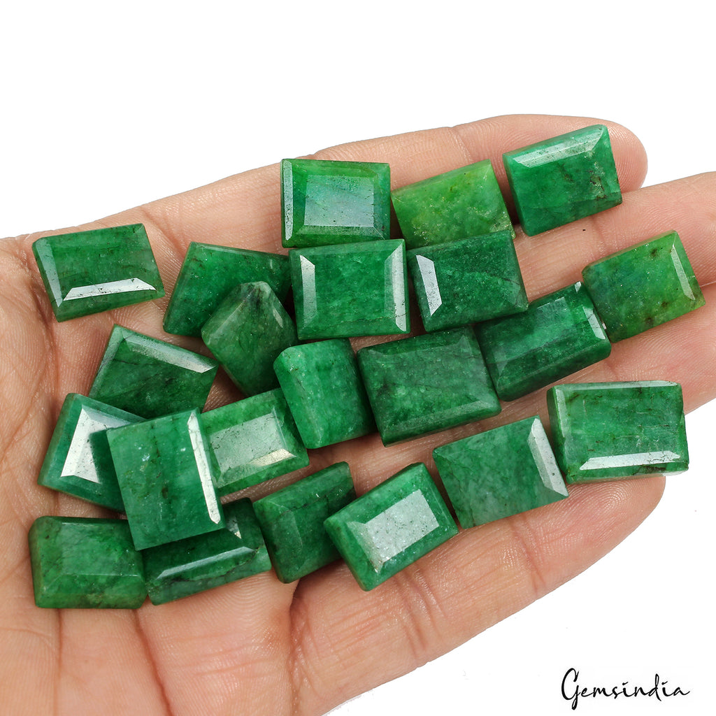 Brazilian Emerald Lot, Loose Gemstone, Color Enhanced, Green — 22 Pieces, 14mm to 18mm, 320 Ct, Brazil