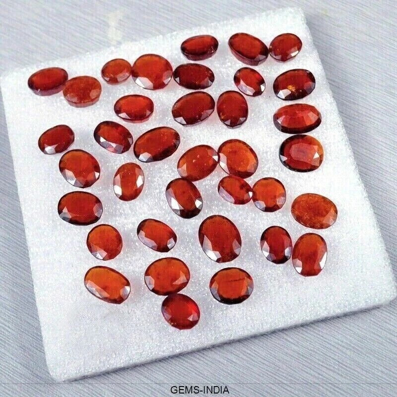 Hessonite Garnet Lot, Loose Gemstone, Oval Cut, Untreated — 36 Pieces, 08mm to 10mm, 117.50 Ct, Sri Lanka