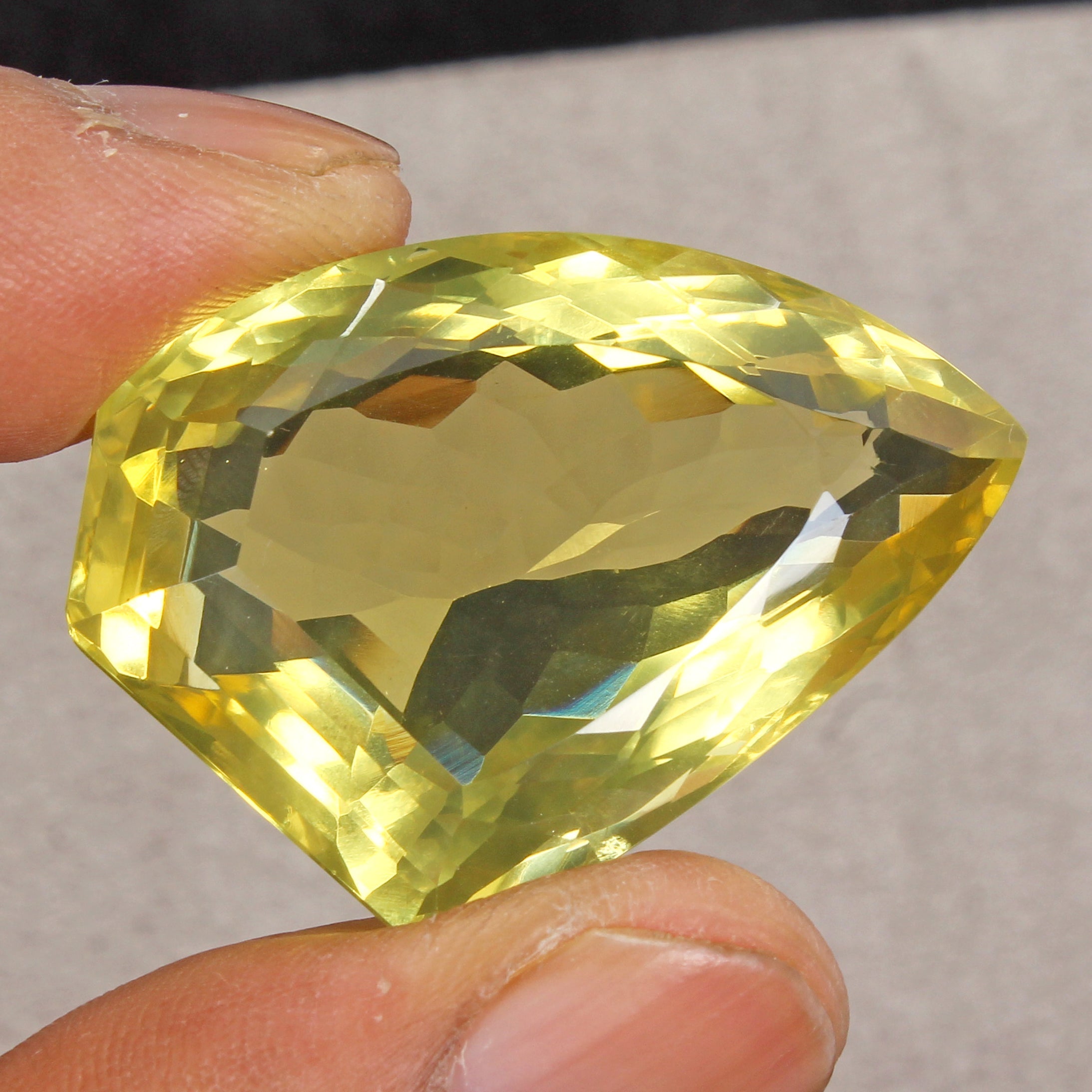 86.40 Ct Natural Untreated Golden Yellow Citrine Fancy Cut Loose Gem For Pendant