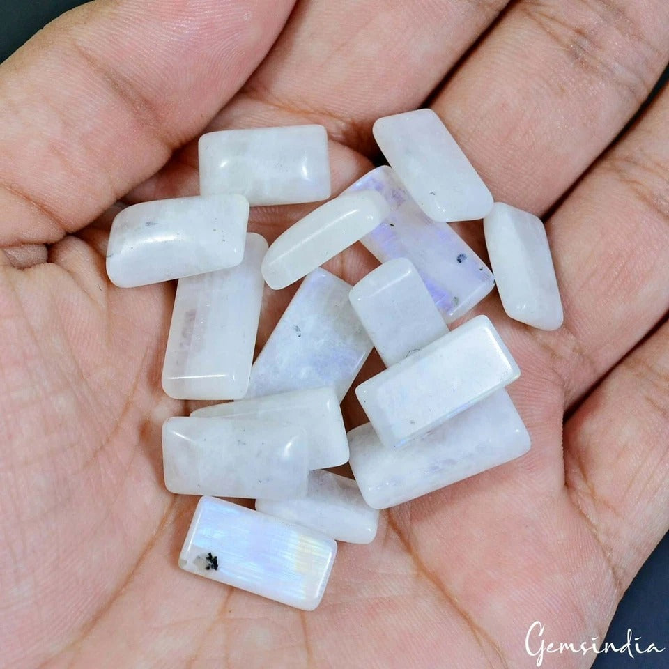 Share 138.10 Cts/15 Pcs Natural Untreated Moonstone Rectangular Cab Gems For Jew