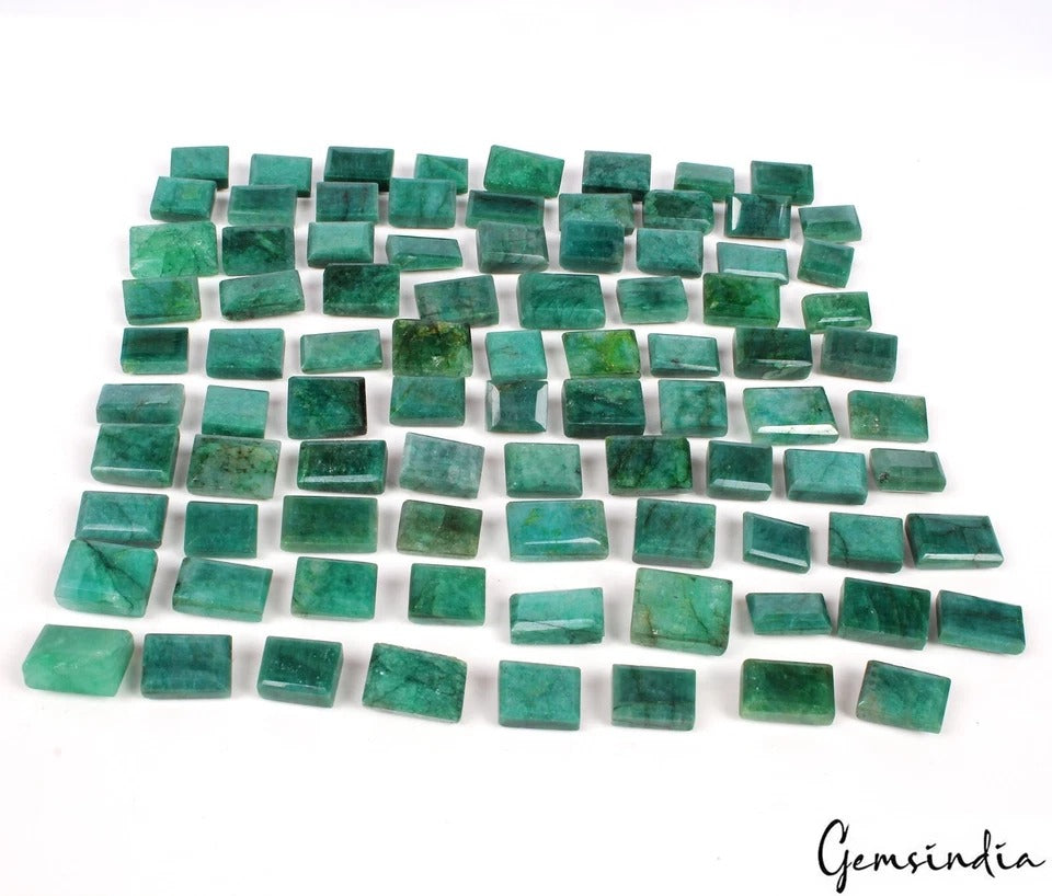 Emerald Lot, Loose Gemstone, Color Enhanced, Green — 87 Pieces, 11mm to 18mm, 1000 Ct, Brazil