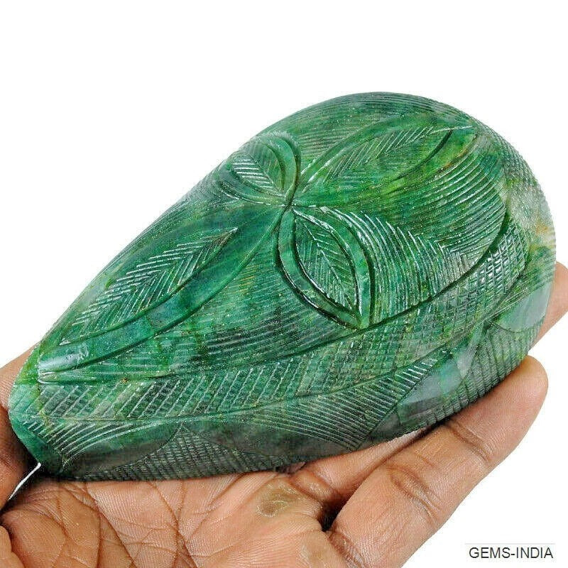 Certified 2280 Cts Natural Green Emerald Pear shape Hand Carved Museum Size Gem