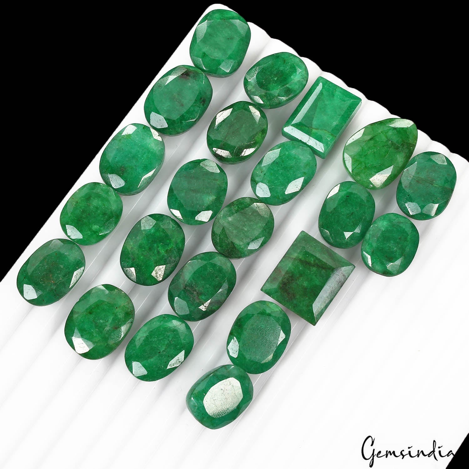 Certified 500 Cts/2 Pcs Natural Green Emerald Mix Cut Loose Gems Lot For Jewelry