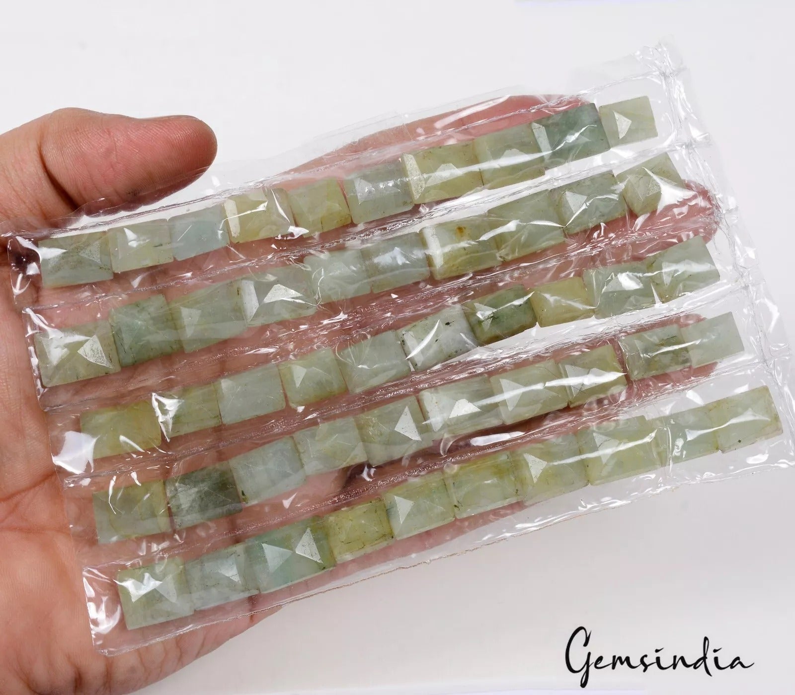 50 Pcs/360 Ct Top Quality Natural Aquamarine Untreated Beryl Gemstones 11mm-15mm
