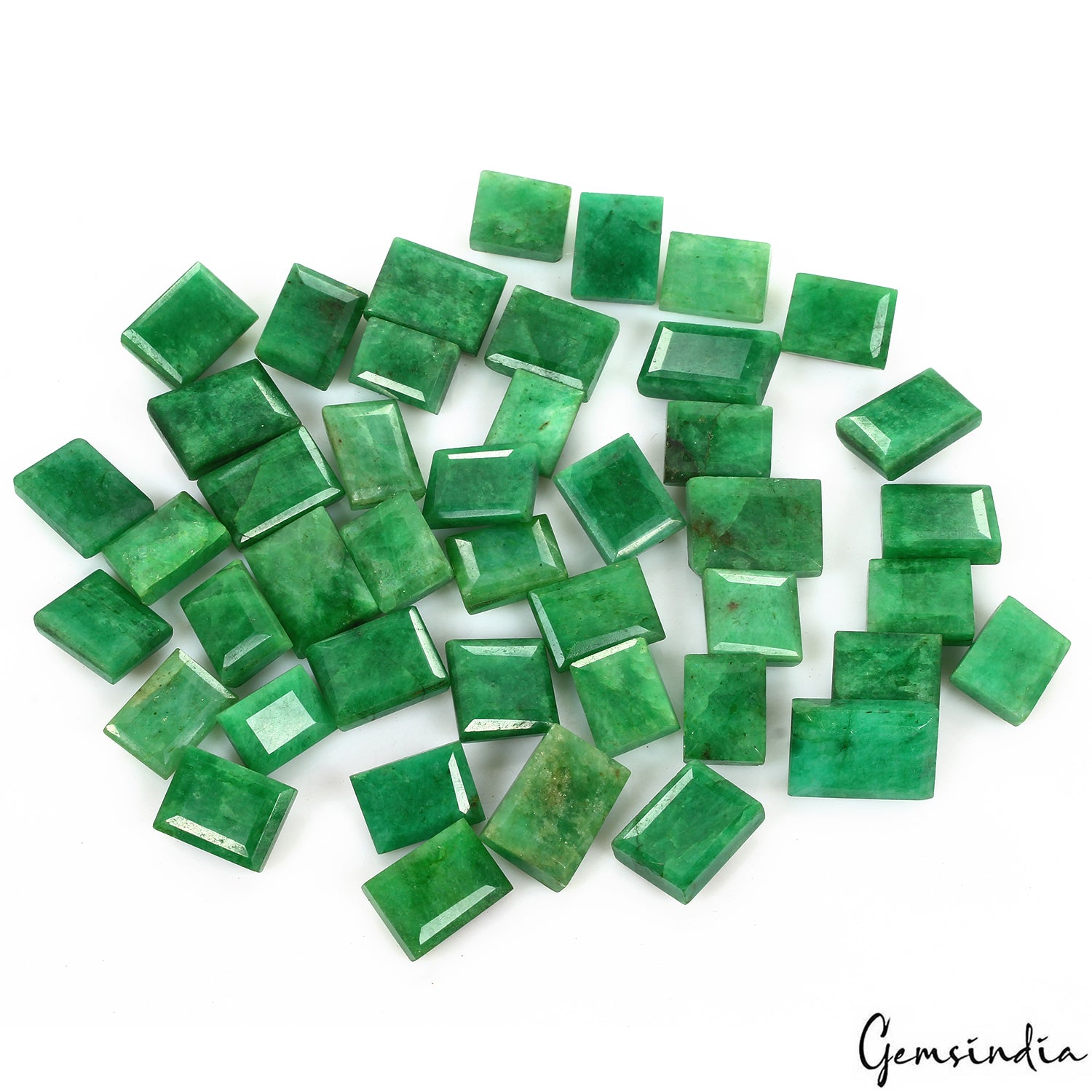 Emerald Lot, Loose Gemstone, Rectangular Cut, Color Enhanced — 44 Pieces, 14mm to 19mm, 700 Ct, Brazil