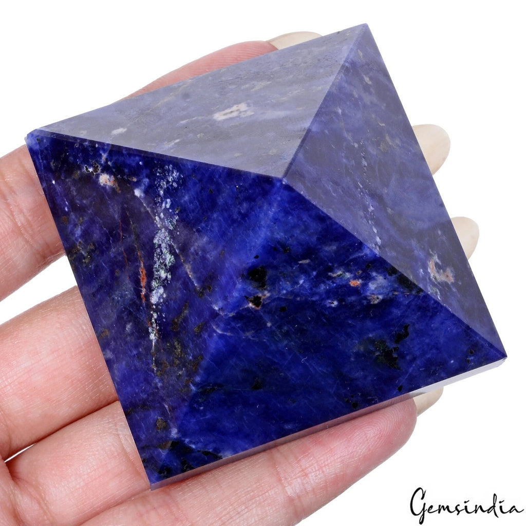 Sodalite Carving — 1.5x 2 Inches, 630 Ct, India
