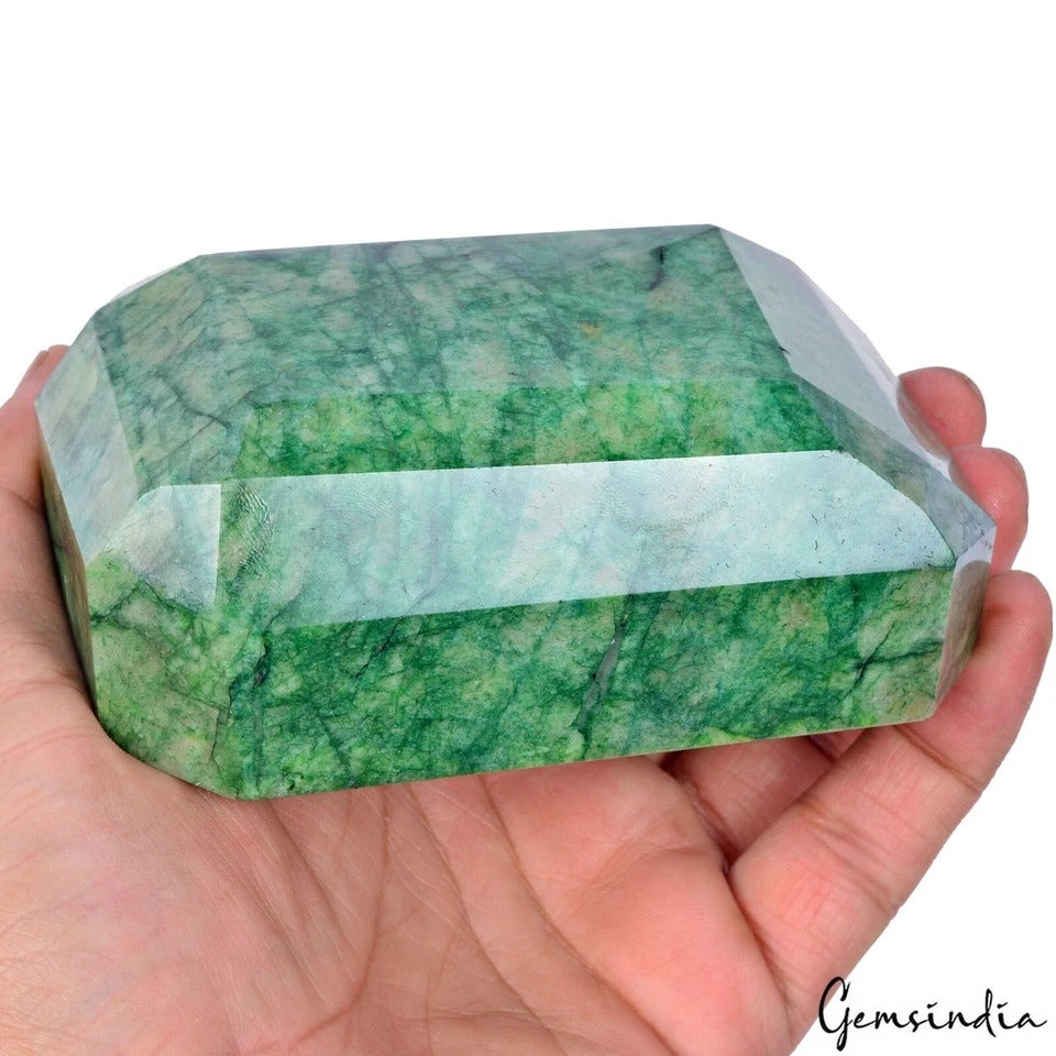 3730 Ct Natural Green Brazilian Emerald Octagon Cut Earth Mined Museum Size Gem