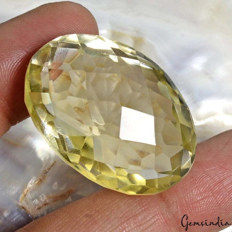 Citrine Loose Gemstone, Untreated — 36x25x19 mm, 113.20 Ct, Brazil