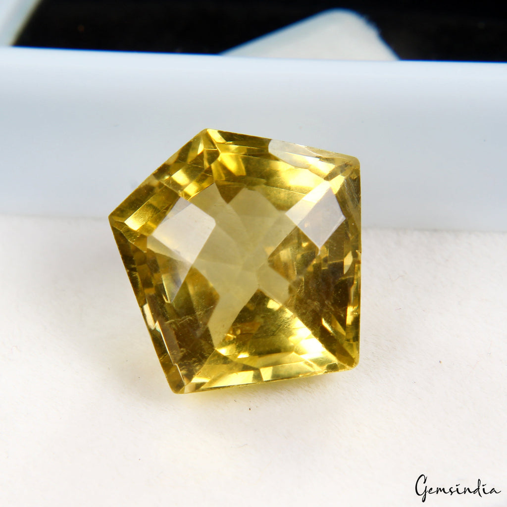 VVS 10.50 Ct Natural Citrine Fancy Checker Cut 13mm Certified Loose Gemstone