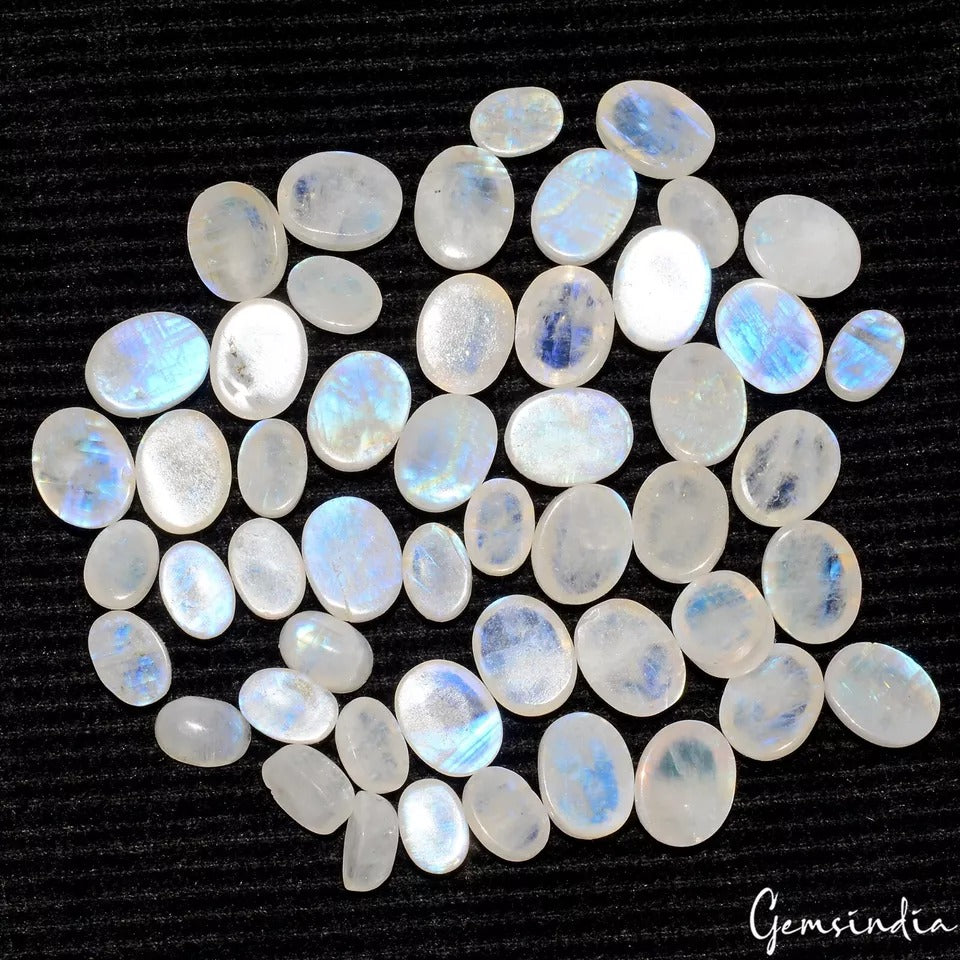 Moonstone Lot, Cabochon, Untreated, Blue — 50 Pieces, 6mm to 9mm, 88.60 Ct, Madagascar