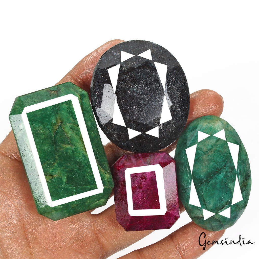 Ruby Lot, Loose Gemstone, Red — 4 Pieces, 34mm to 55mm, 1050 Ct, Brazil