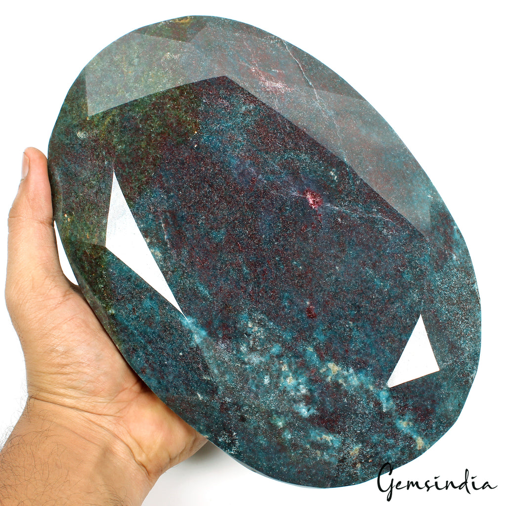Ruby Kyanite Loose Gemstone, Oval Faceted, Untreated — 9.25x6.25x2.25 inches, 25000 Ct (5 Kg)