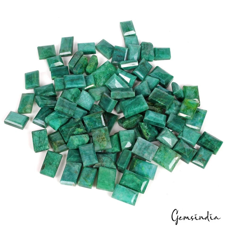 Emerald Lot, Loose Gemstone, Color Enhanced, Green — 87 Pieces, 11mm to 18mm, 1000 Ct, Brazil
