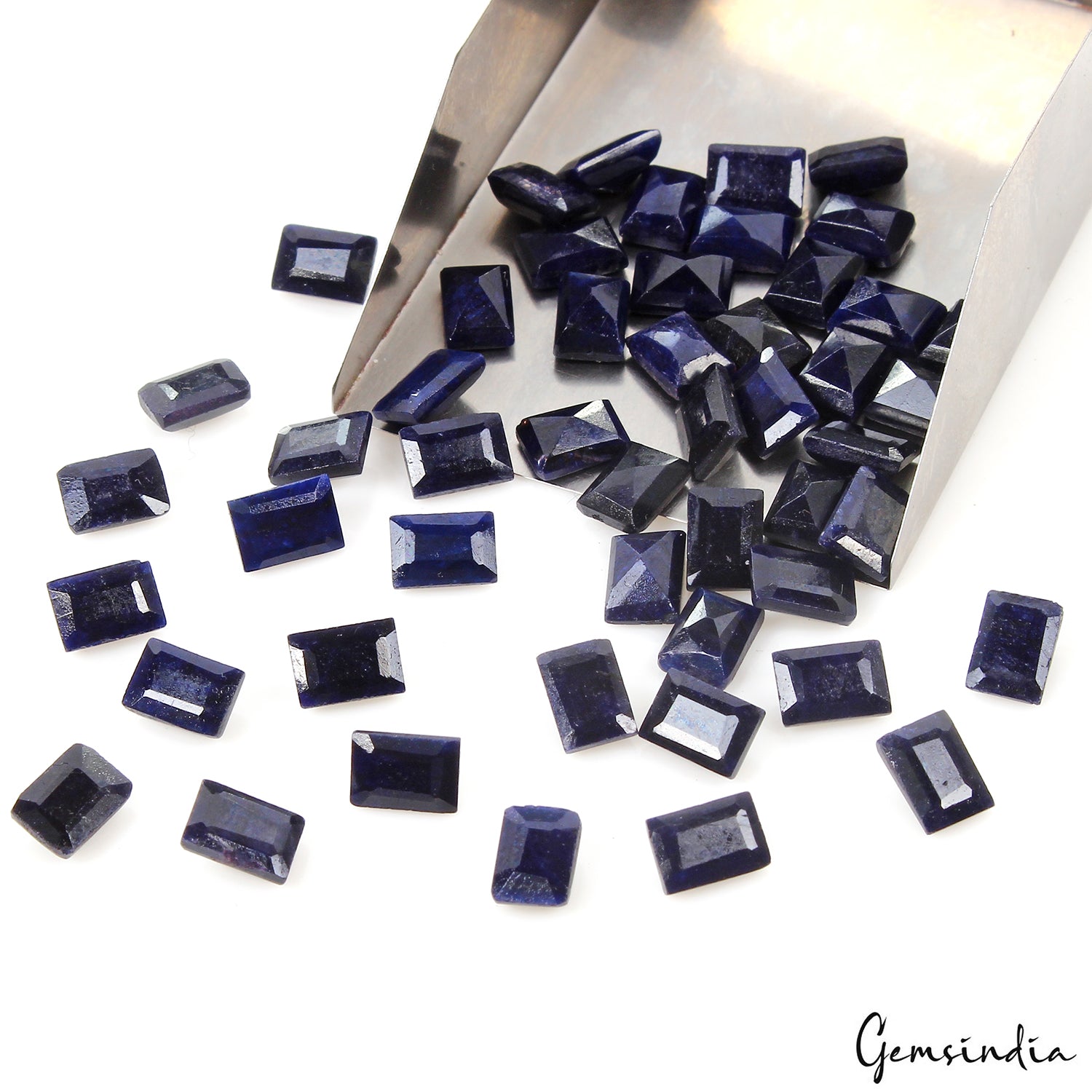 Blue Sapphire Lot, Loose Gemstone, Color Enhanced — 50 Pieces, 7x5mm, 73.00 Ct