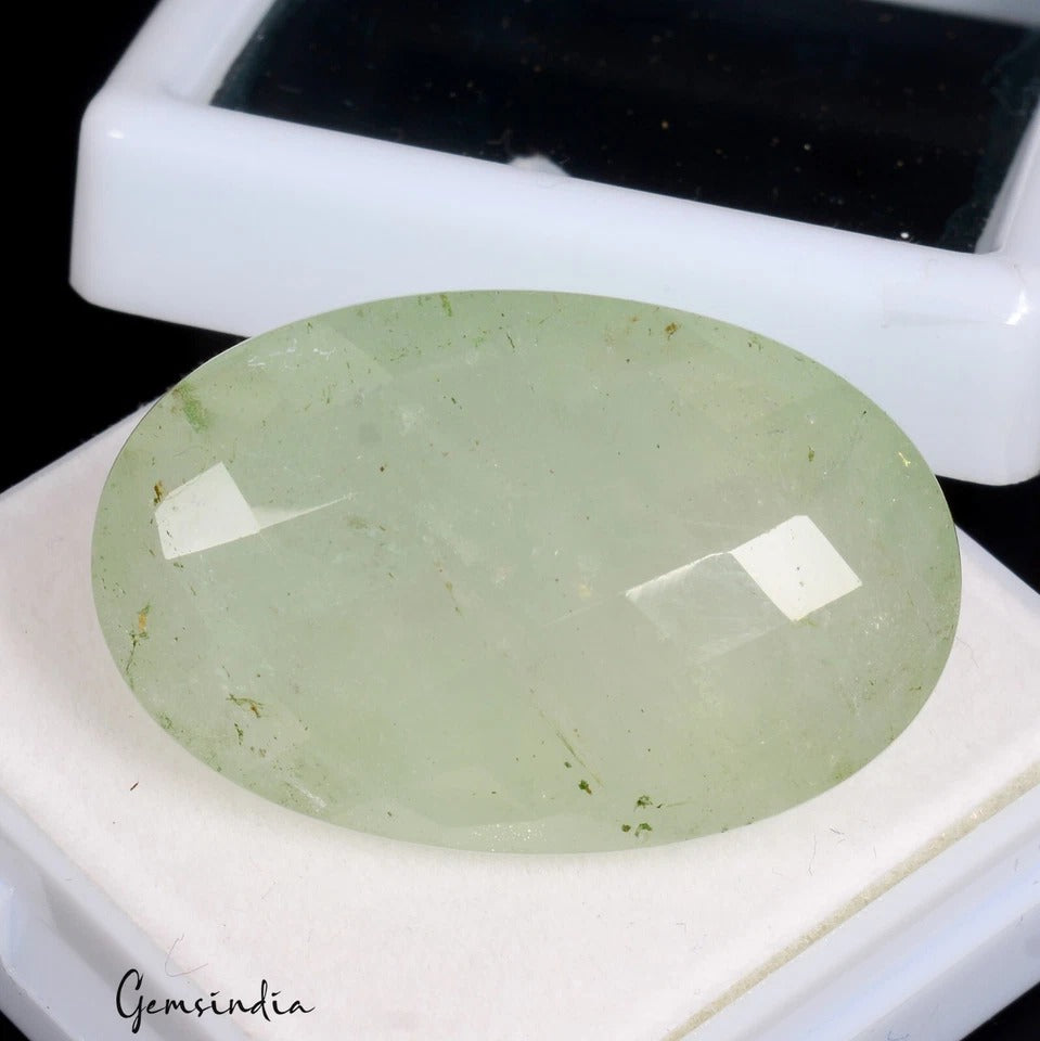 Aquamarine Loose Gemstone, Green — 33x21x15 mm, 66.80 Ct, Brazil