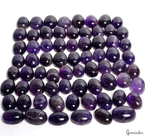 Amethyst Lot, Cabochon, Untreated, Purple — 70 Pieces, 14mm to 19mm, 800 Ct, Madagascar