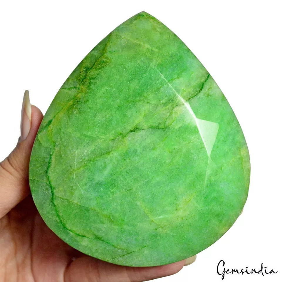 Certified 2910 Cts Natural Brazilian Top Green Huge Emerald Pear Museum Size Gem
