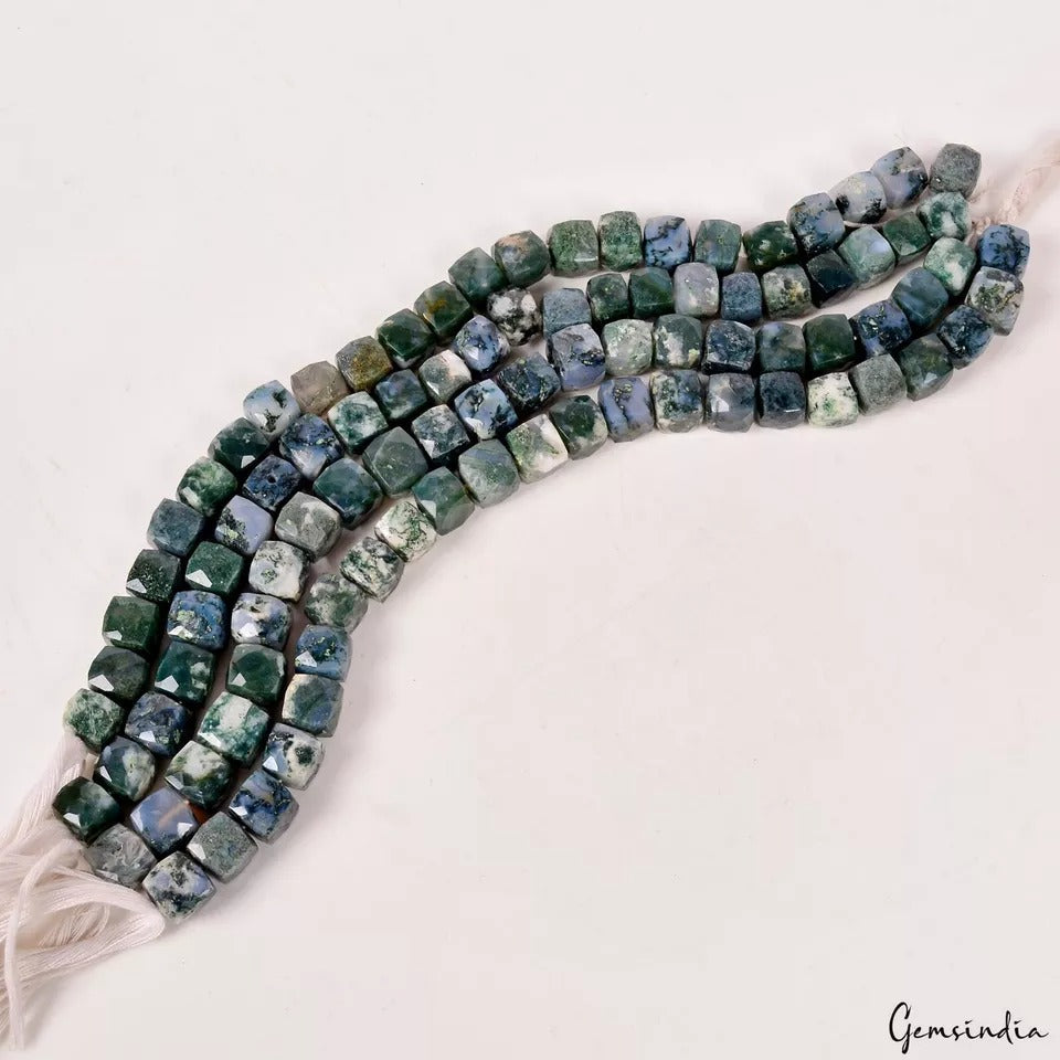 670 Ct/4 Strand Natural Green White Moss Agate Cube Dise Box Drill Beaded 8"Each