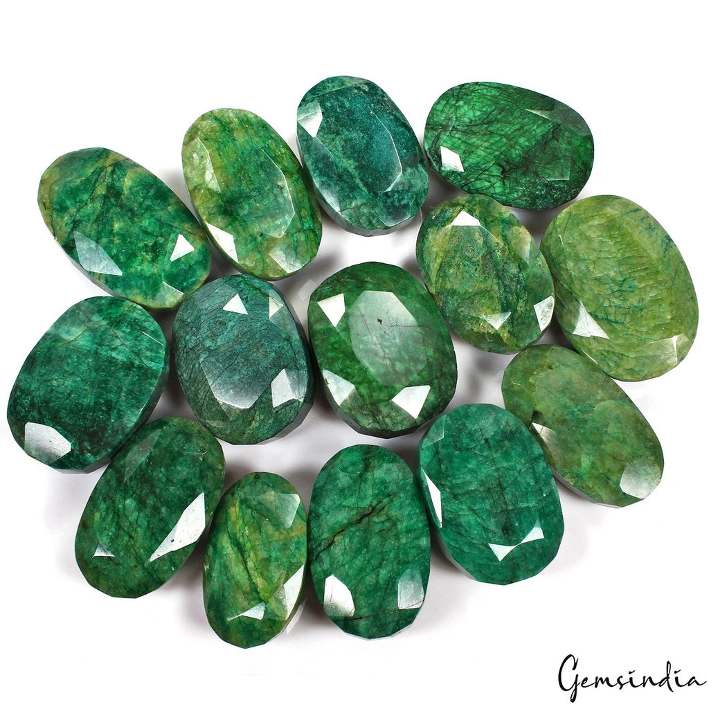 Emerald Lot, Loose Gemstone, Color Enhanced, Green — 14 Pieces, 26600 Ct (5.320 Kg), Brazil