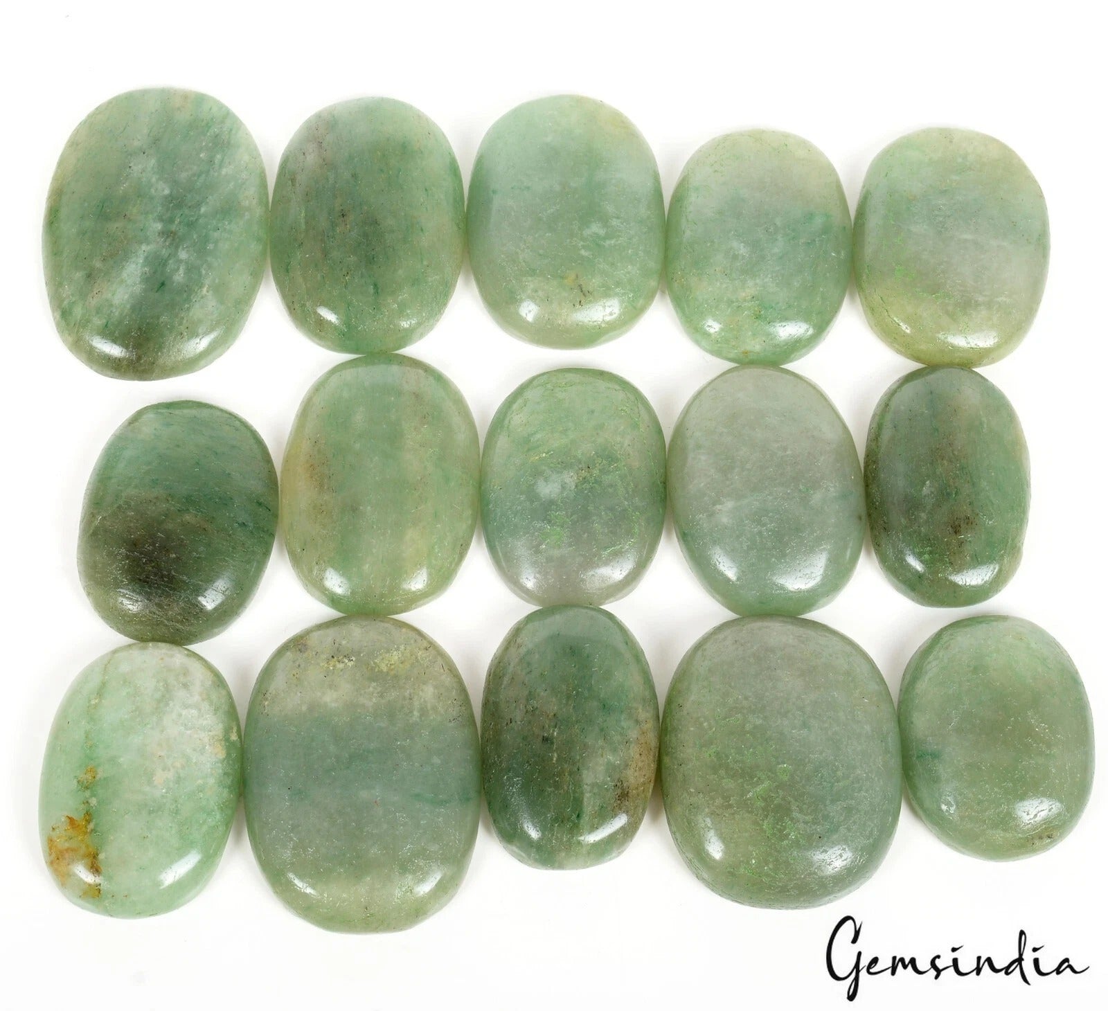 Green Aventurine Lot, Cabochon, Untreated — 15 Pieces, 43mm to 57mm, 2500 Ct