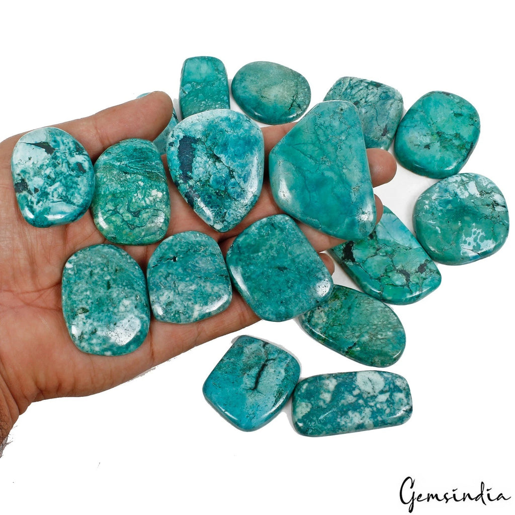 Turquoise Lot, Cabochon, Blue — 17 Pieces, 38mm to 58mm, 1700 Ct