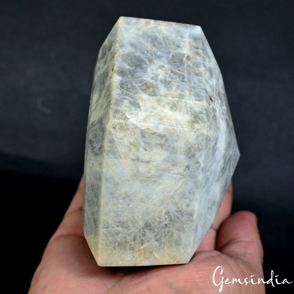 Aquamarine Loose Gemstone, Untreated — 5150 Ct (1.03 Kg), Brazil