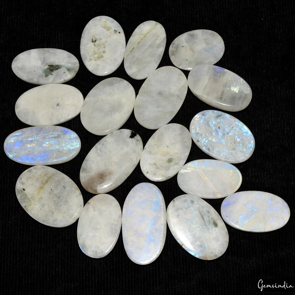1500 Cts/18 Pcs Natural Untreated White w Blue Shine Moonstone Oval Cab Gems Lot