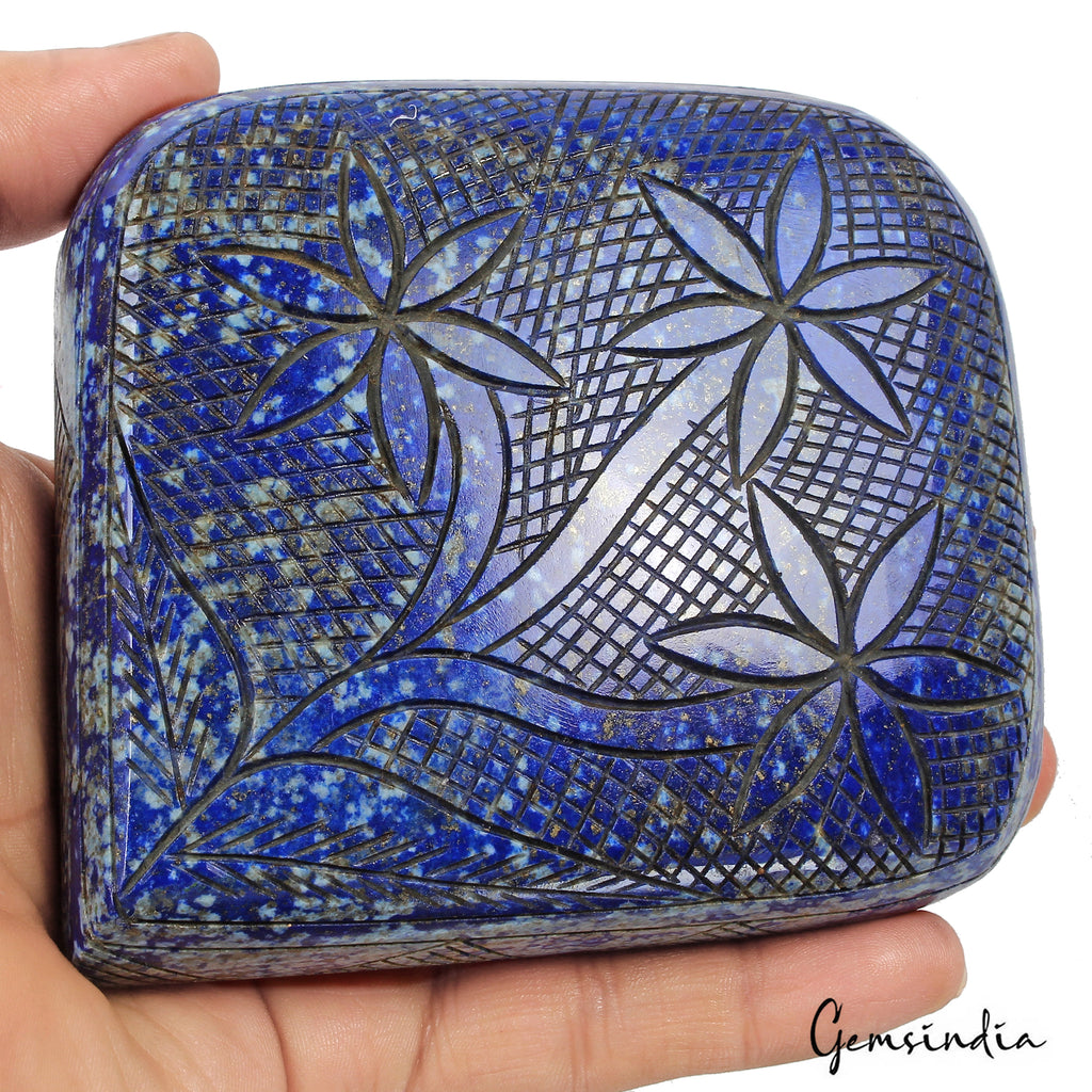 Lapis Lazuli Loose Gemstone, Blue — 109 x 99 x 31 mm, 4100 Ct, Afghanistan