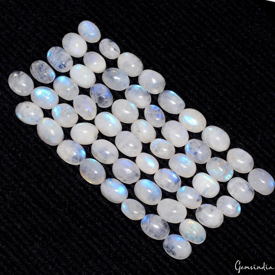 Moonstone Lot, Cabochon, Blue — 53 Pieces, 6mm to 8mm, 76.10 Ct