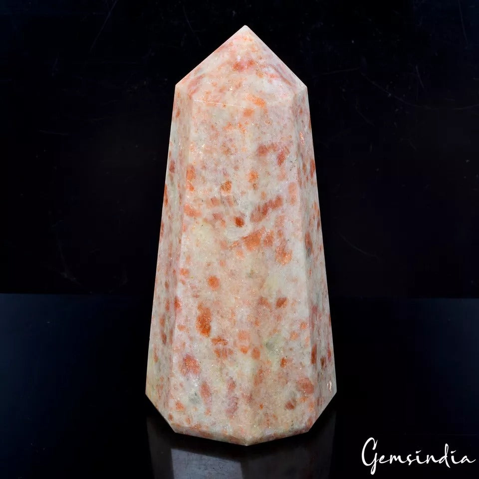 Sunstone Carving, Untreated — 5.9x3 Inches, 0.918 Kg (4590 Ct)