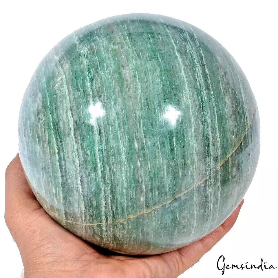 Aventurine Sphere, Green — 6.5 Inch in diameter, 5.7 Kg (28500 Ct), Madagascar