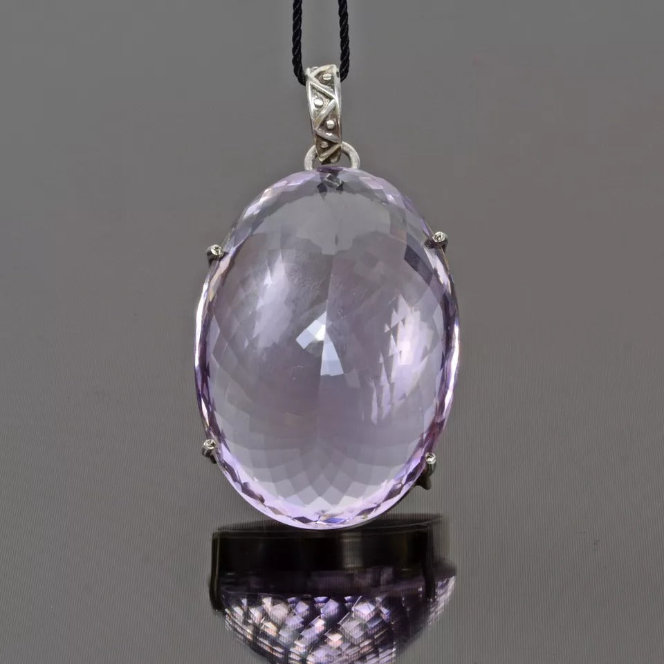 Amethyst Jewelry, Purple — 39x27x16 mm, 126.50 Ct (25.30 g)