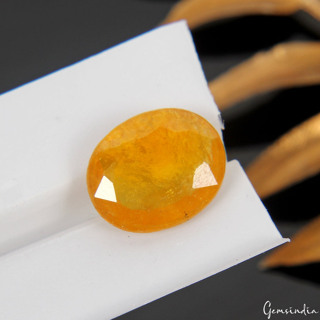 3.70 Cts Natural Ceylon Sapphire Yellow Oval Cut Untreated Certified Gemstone